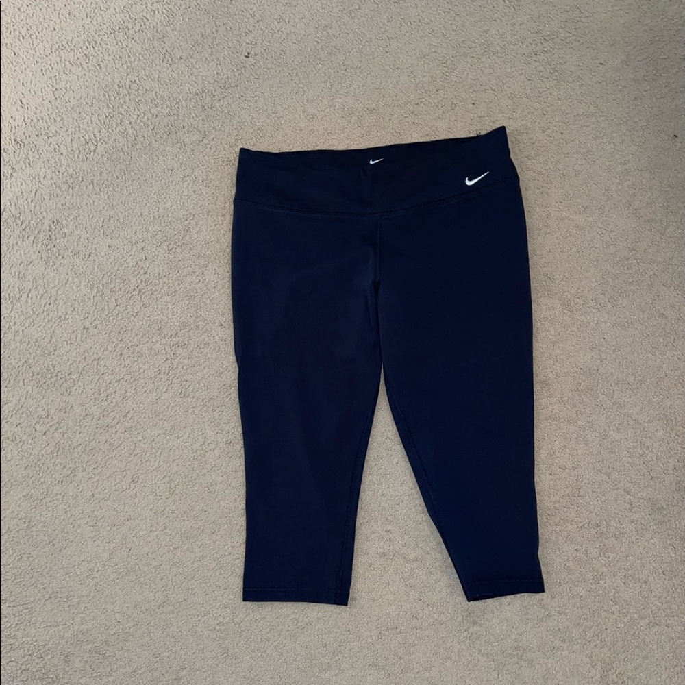 Nike crop leggings